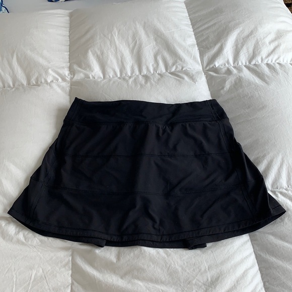 lululemon athletica Pants - BRAND NEW LULULEMON Pace Rival Mid Rise Skirt